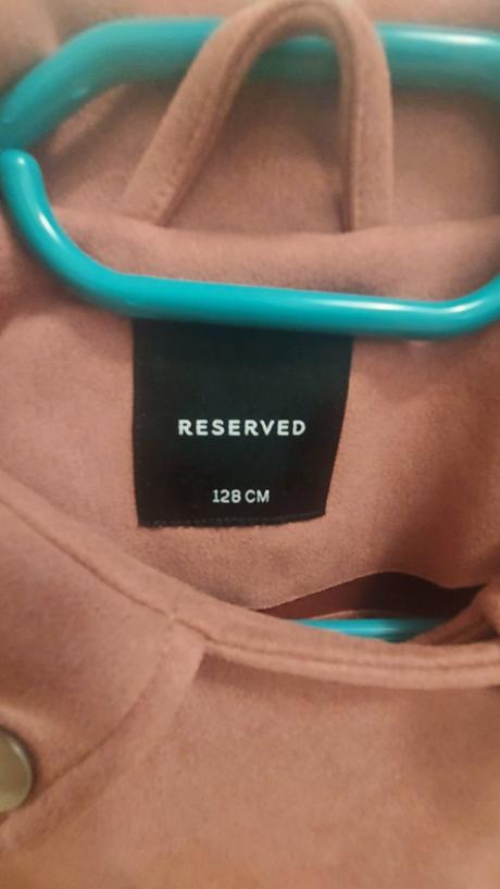 Kožák, reserved,128