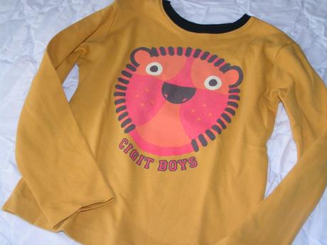 Hrubšie tričko, 122