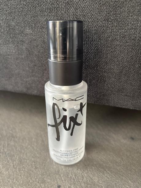 Fixater makeupu mac cosmetics, 