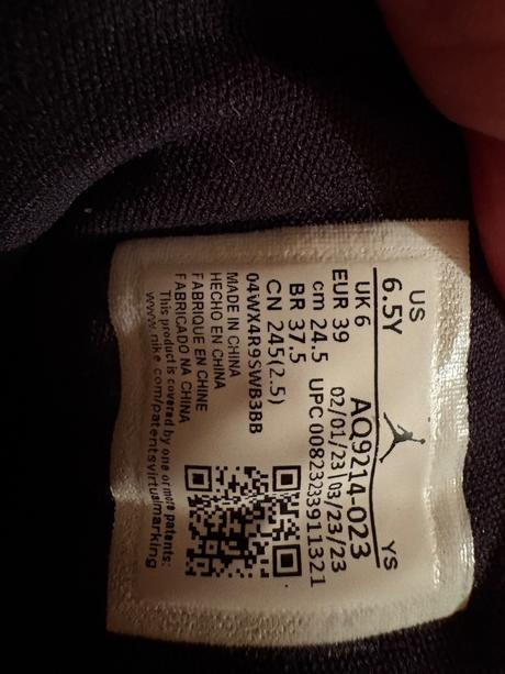 Tenisky jordan, air jordan,39