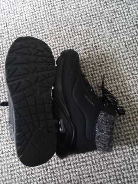 Zimné topánky, skechers,33