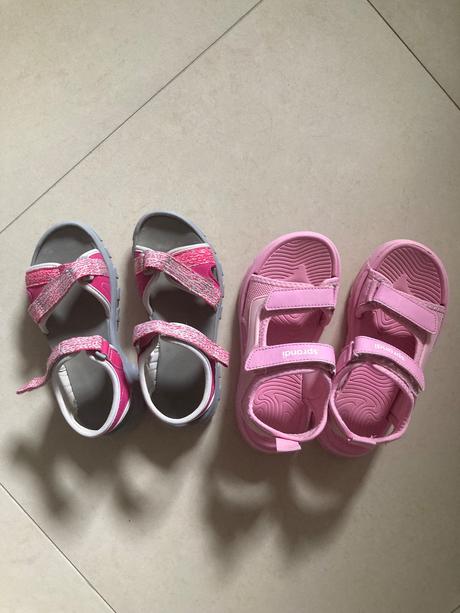 2x sandále 30/31, sprandi,30