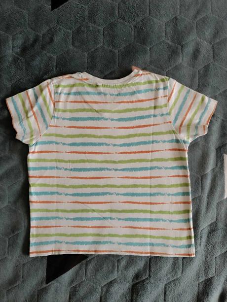 - tričko -, lupilu,98