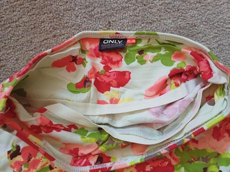 Top only xs, only,xs