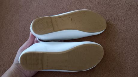 Biele balerínky, reserved,34