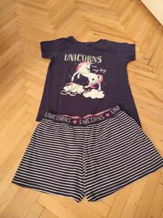 Pyžamo 134/140, 134