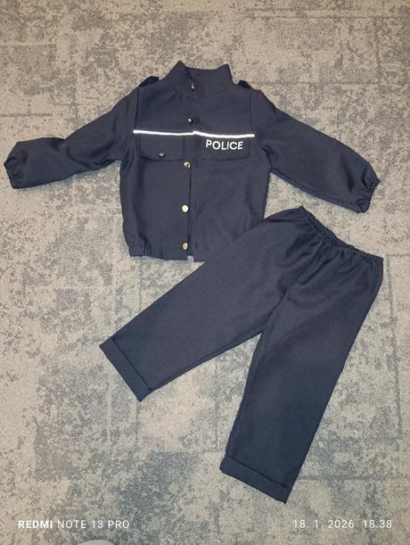 Karnevalový kostým policajta, 