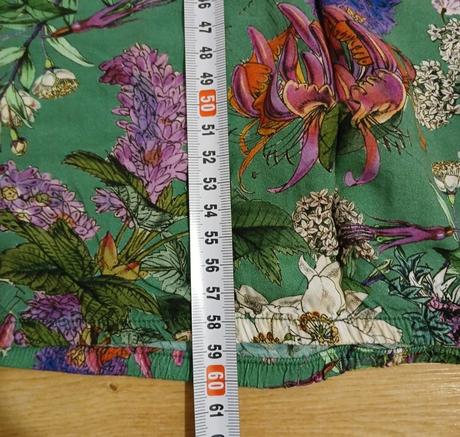 Zelená kvietkovaná blúzka, reserved,44