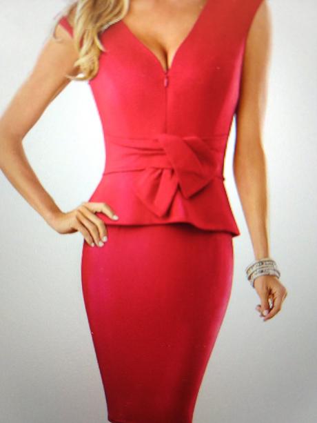 Červené šaty do práce aj na oslavu, 42