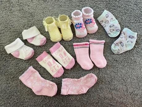 7 parov ponoziek pre babatko, 17