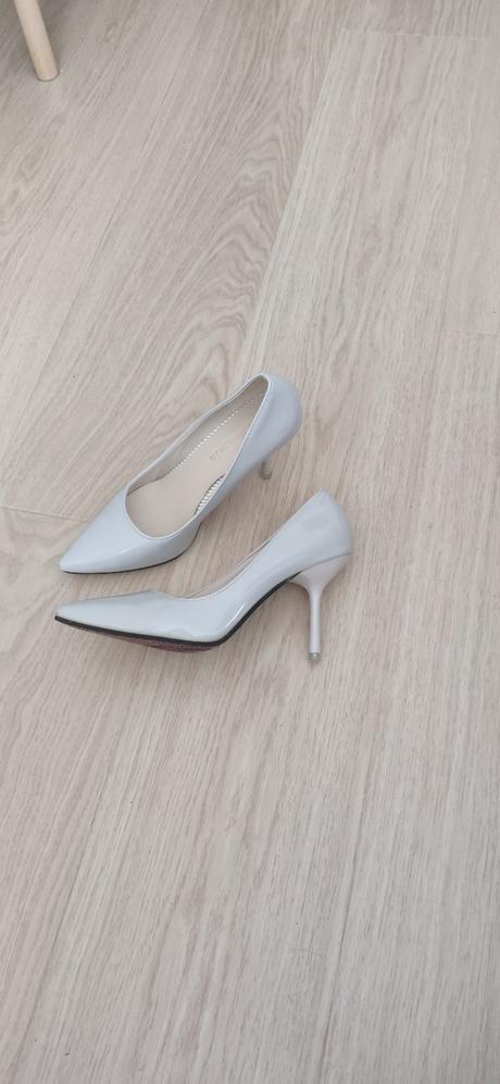 Dámske lodičky, 37