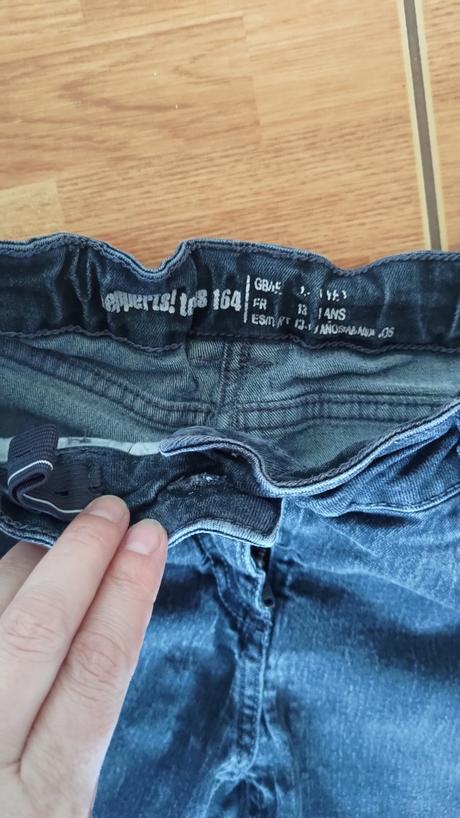 Tmavošedé slim rifle, pepperts,158