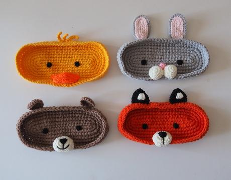 Háčkovaná podložka/púzdro/držiak na okuliare,