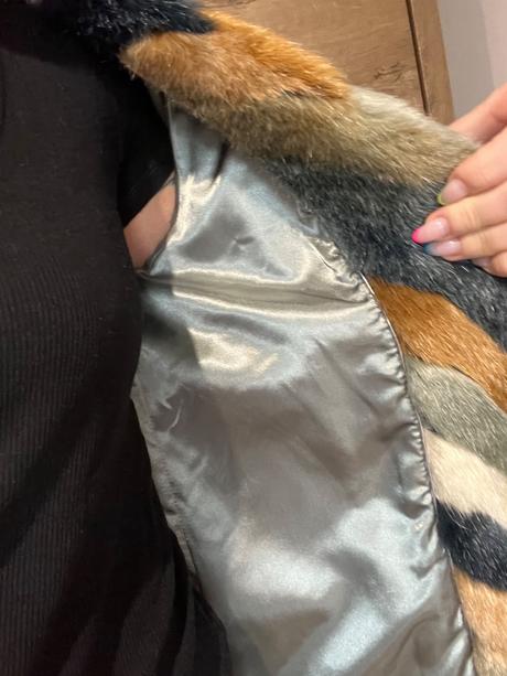 Dámska vesta značka urbancode veľkosť 8, s