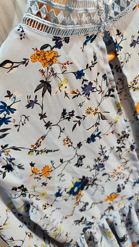 Bledomodrá blúzka, xs