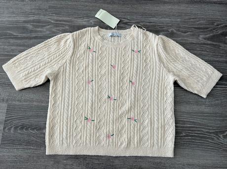 Úpletové tričko s ružičkami, reserved,36 / 38 / l / m / s