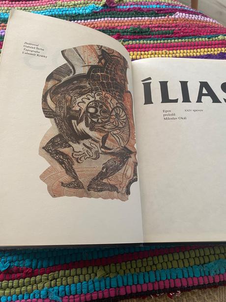 Krásna stará retro kniha homéros - ílias 1986, 