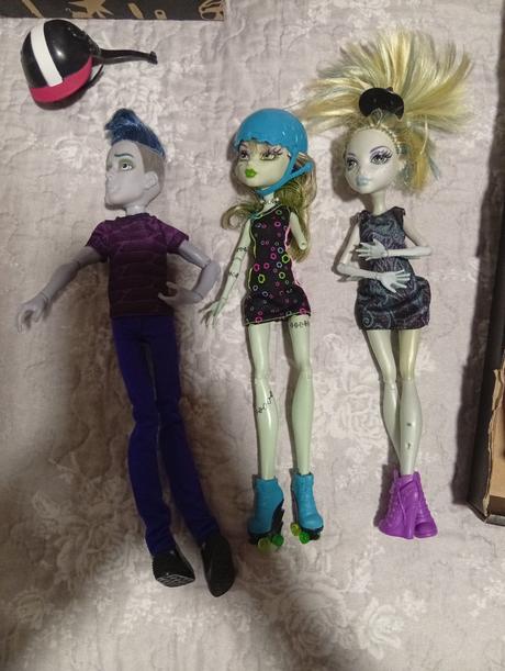 Bábiky monster hight, 