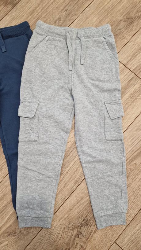 Tepláky 5ks, sinsay,122