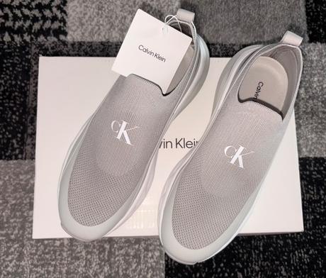 Tenisky nazúvacie calvin klein sivé s visačkou, 37