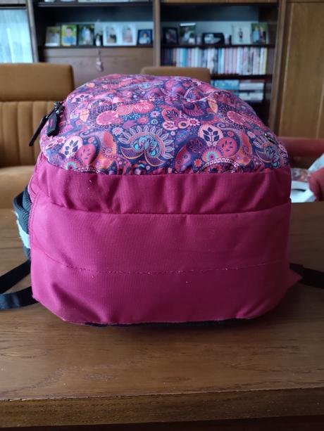 Školský batoh still,