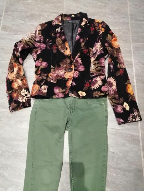Kvetované sako v38 bavlna elastan, 38