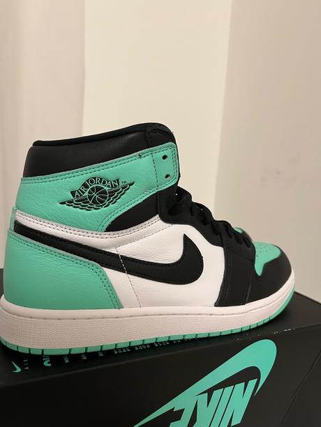 Air jordan 1 retro high og (green glow), air jordan,44