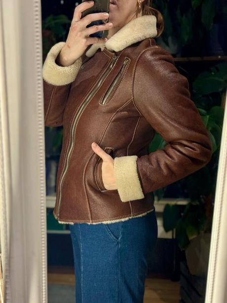 Bunda z ovcej koze, s