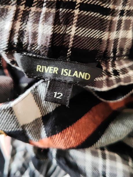 Sukňa s efektom zaviazanej košele, river island,l
