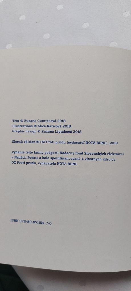 Zuzana csontosová - sára a zázračný stôl,