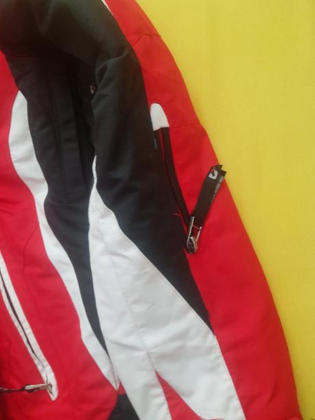 Zimna vetrovka 12e, 146