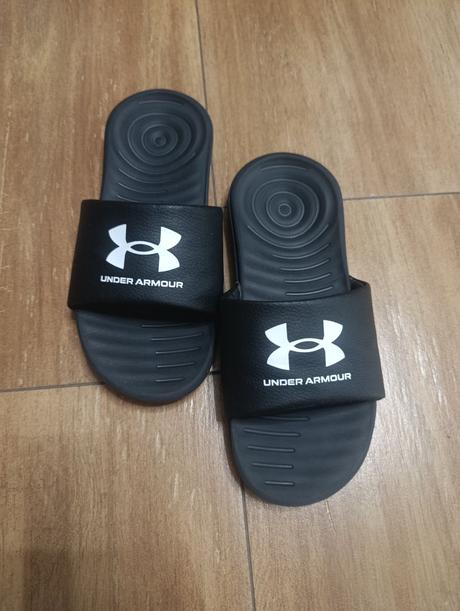 Šľapky, under armour,21