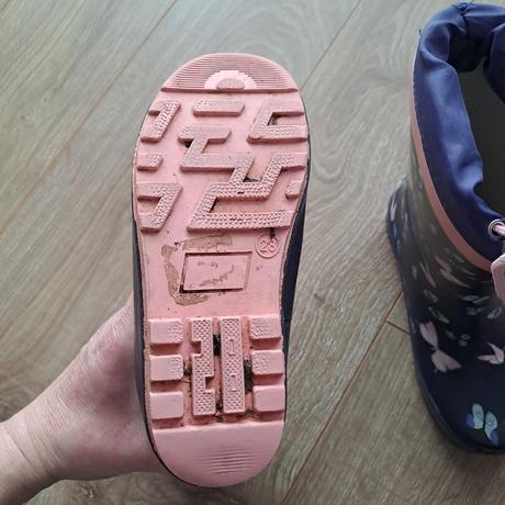 Dievčenské gumáky, 28