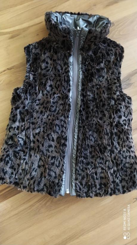 Luxusná vestička catimini 116/122, 116