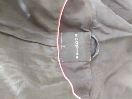 C169bundicka znackova kvalitna upne cierna, l