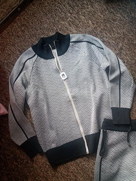 Tepláková súprava, 38