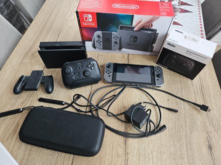 Nintendo switch + prislusentvo, 