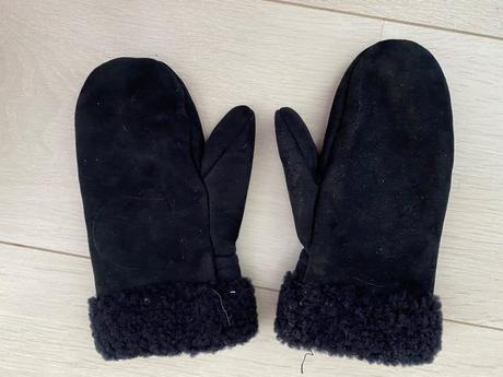 Rukavičky z brusenej koze tmavomodré., 140