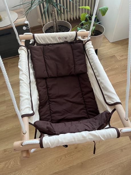 Zavesená koliskova hojdačka beto, 