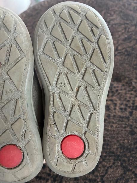 Topanky, protetika,24