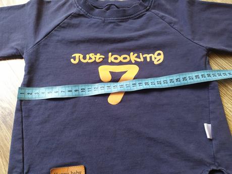 Asymetrické tričko, 104