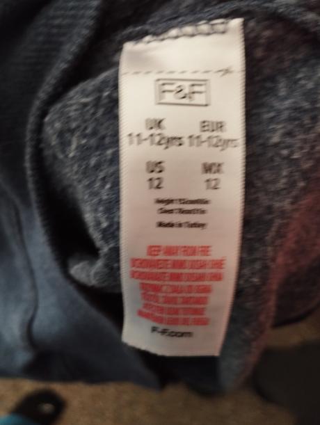 Mikina, f&f,152