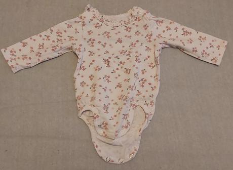 Body kvietkované h&m 62, h&m,62