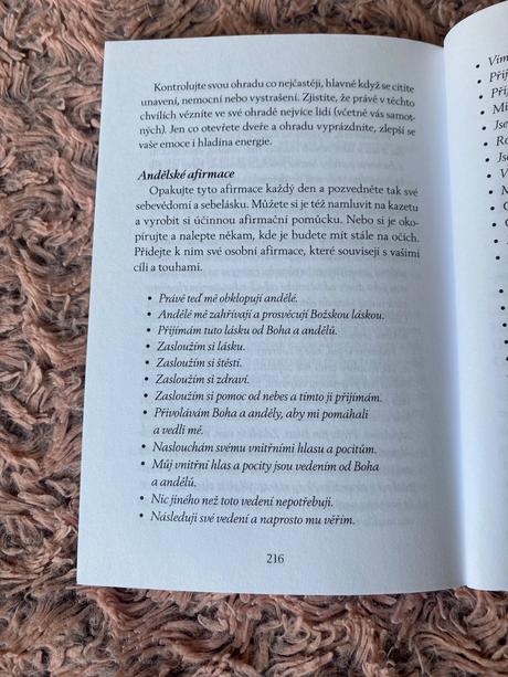 Mini knižka léčení s anděly doreen virtue,