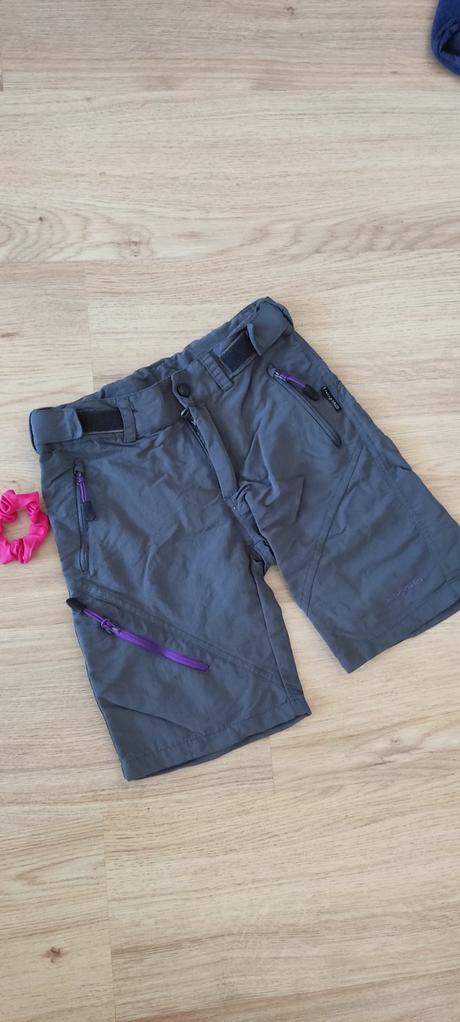 Turistické kraťasy pre dievčatko, 134