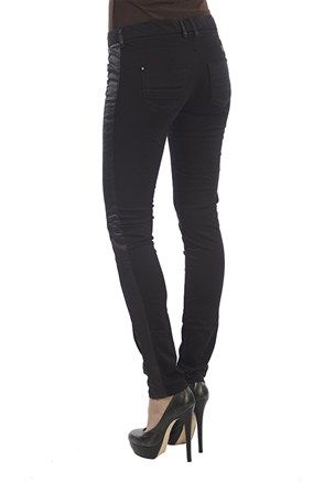 Čierne super skinny zn. bershka vel.36, bershka,36 / s