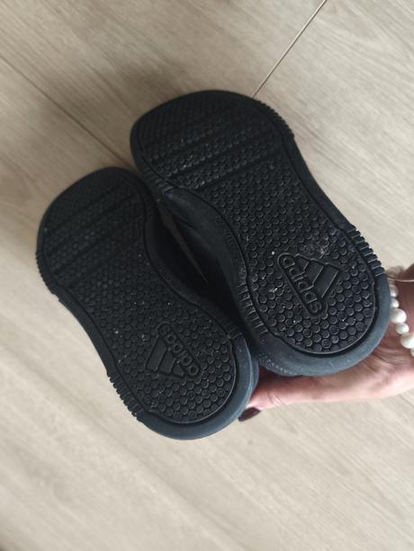 Adidas čierne unisex veľ.28, adidas,28