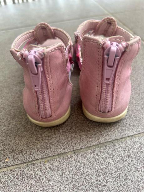 Sandálky 25, cupcake,25