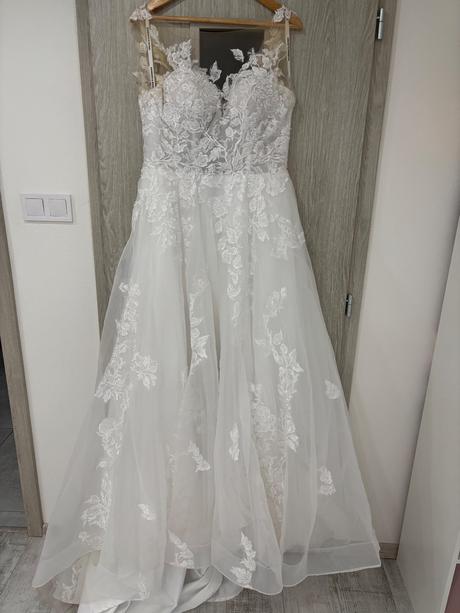 Svadobné šaty vyšívané,svadobný župan,doplnky, 38