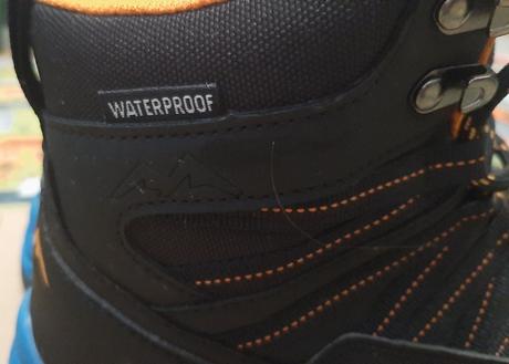 Topanky nadherne, obute asi 3 krat, sprandi,36